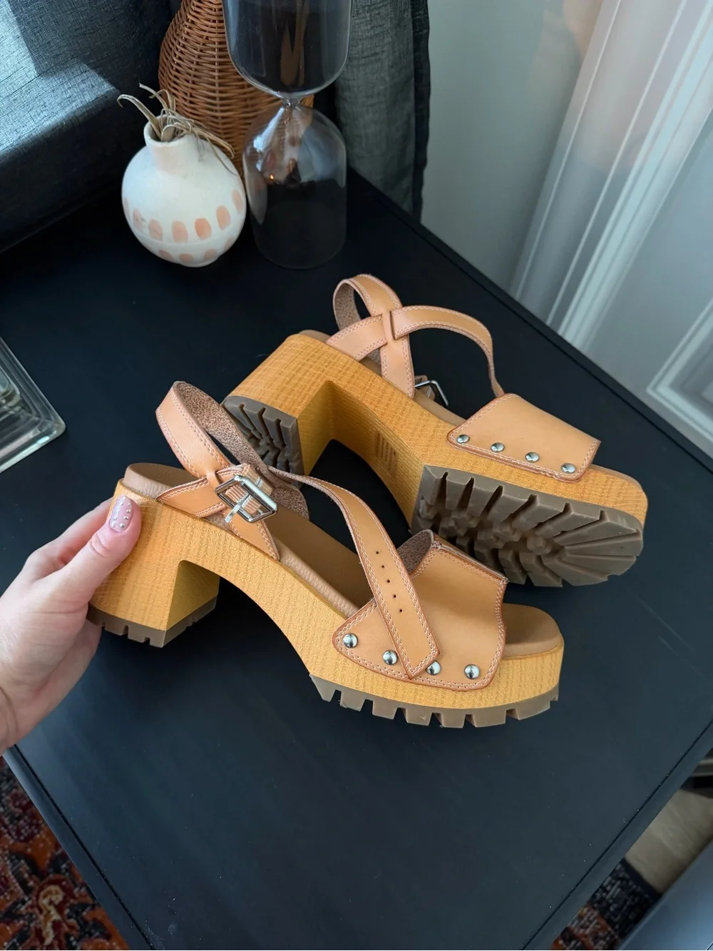 MIA platform ankle block